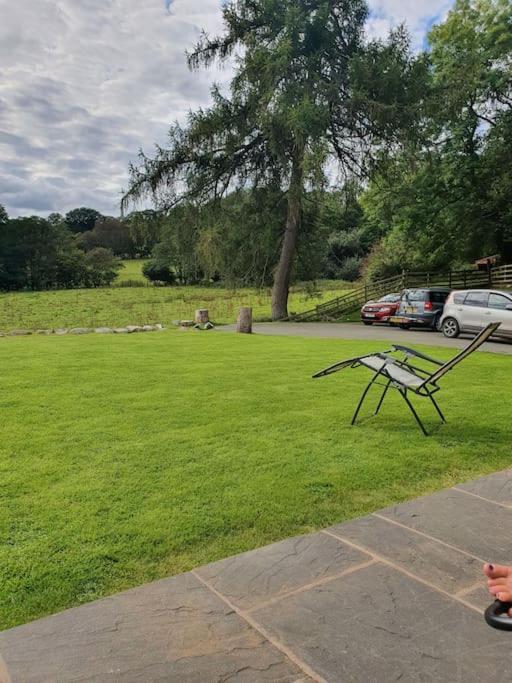 3 Bedroom Barn Conversion With Hot Tub-Garden View - Ty Cerrig Barn Corwen Exterior photo