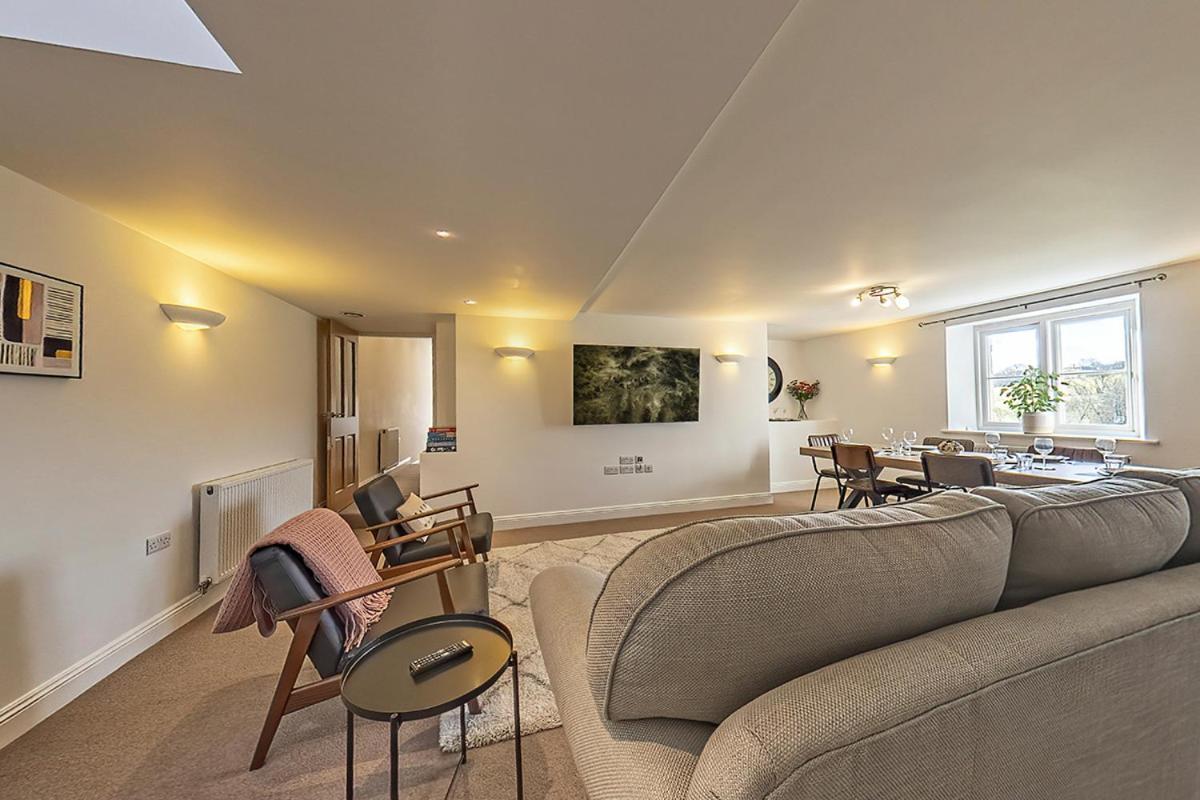 3 Bedroom Barn Conversion With Hot Tub-Garden View - Ty Cerrig Barn Corwen Exterior photo
